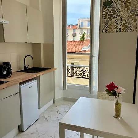 Dore Fshh 3* ニース